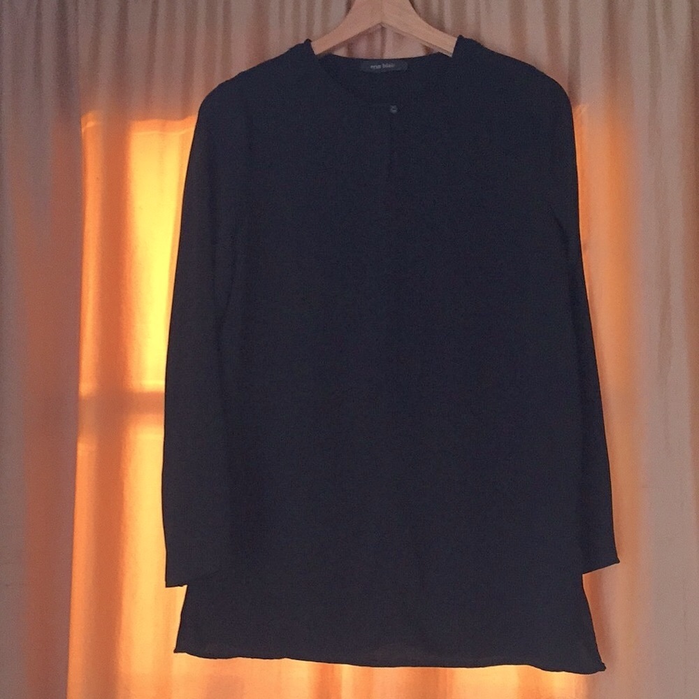 🌷3 for$60 Deal🌷. NWOT Erin Blair blouse.